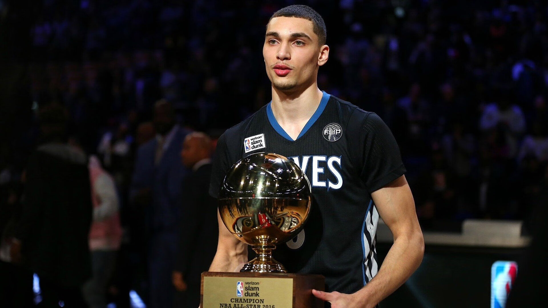 王者荣耀世界冠军杯落幕，中国战队斩获总冠军